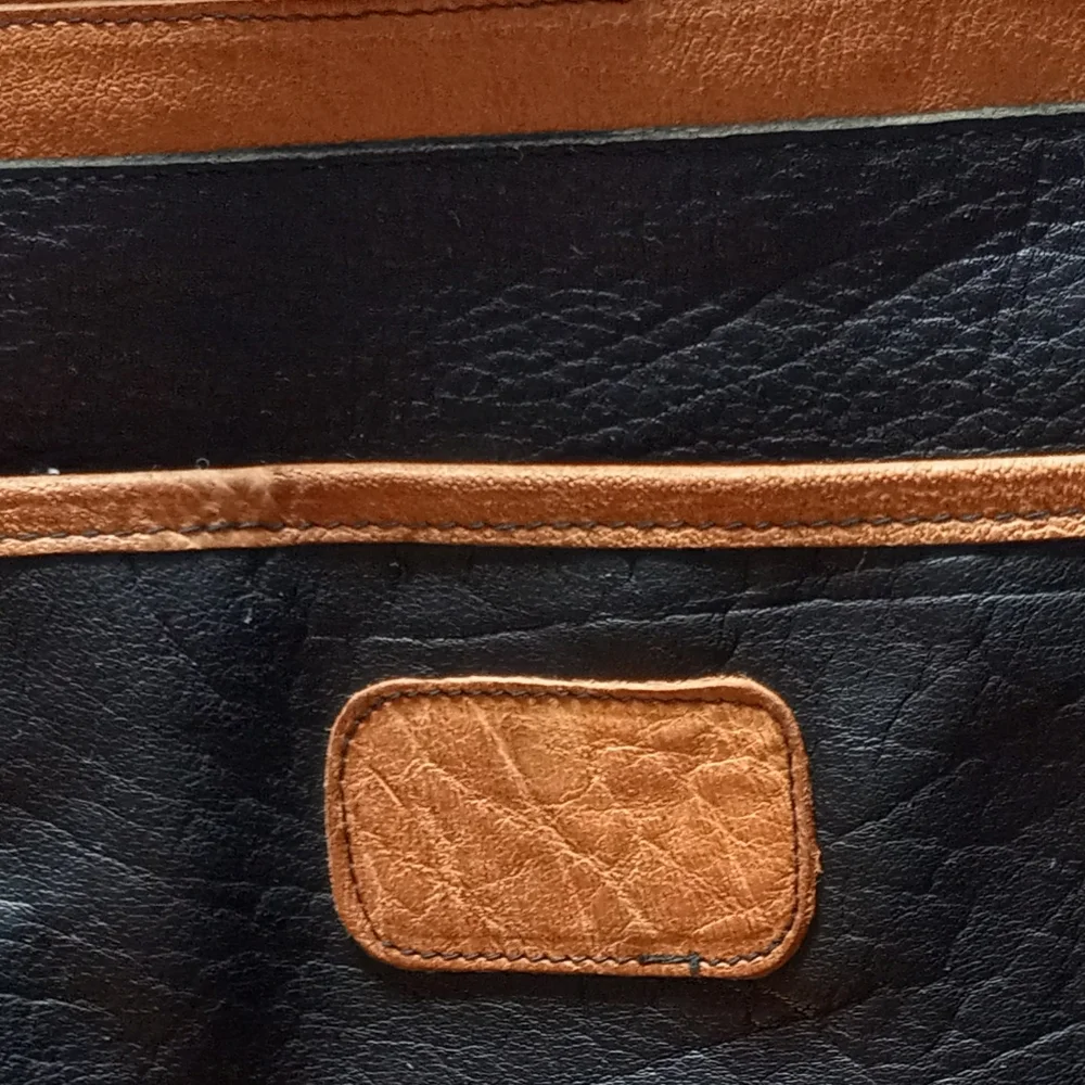 Charles Klein Vintage Underarm Bag - Picture 9 of 11